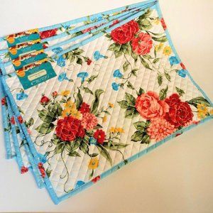 The Pioneer Woman Kitchen The Pioneer Woman Sweet Rose Quilted